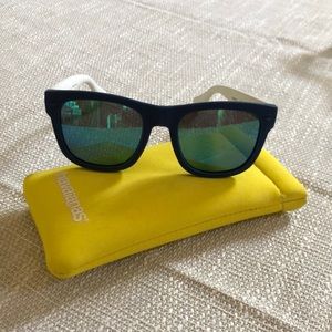 havaianas Sun glasses